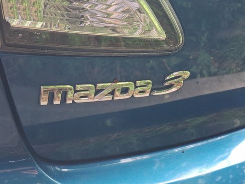Used 2012 MAZDA MAZDA3 i Touring FWD image 4