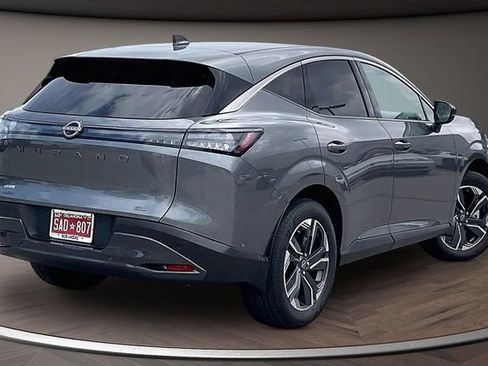 Certified 2025 Nissan Murano SL w/ Cargo Package AWD/4WD image 2
