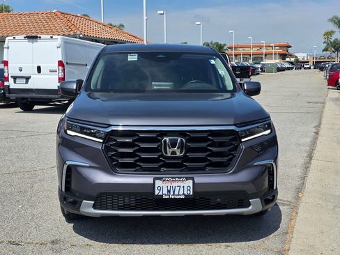 Used 2024 Honda Pilot EX-L image 2