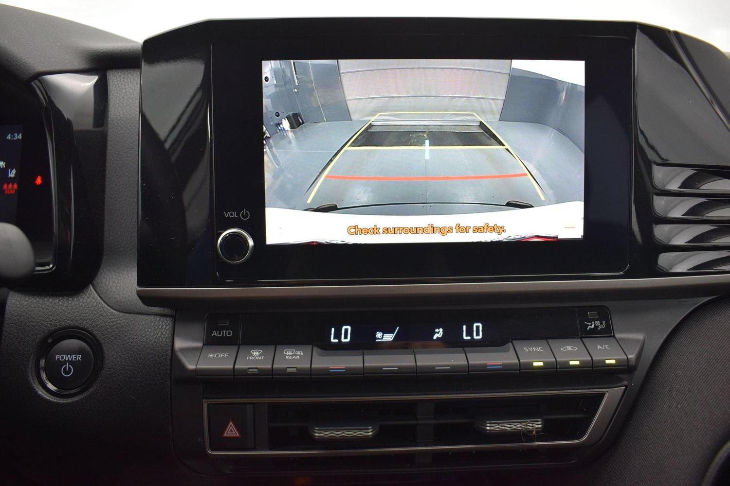 Used 2025 Toyota Camry LE FWD image 16