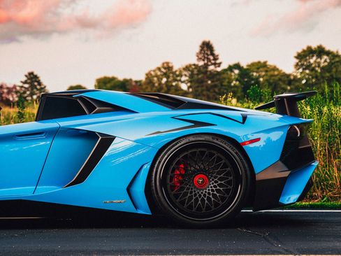 Used 2016 Lamborghini Aventador LP 750-4 Superveloce image 23