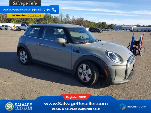Used 2022 MINI Cooper 2-Door Hardtop FWD image 5