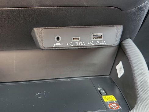 Used 2026 Subaru Forester Limited image 25