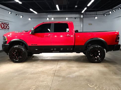 Used 2024 RAM 2500 Rebel AWD/4WD image 4