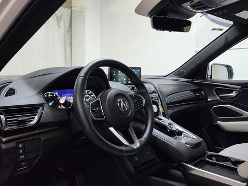 Certified 2025 Acura RDX SH-AWD image 13
