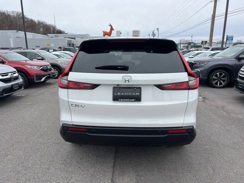 Used 2026 Honda CR-V EX-L image 4