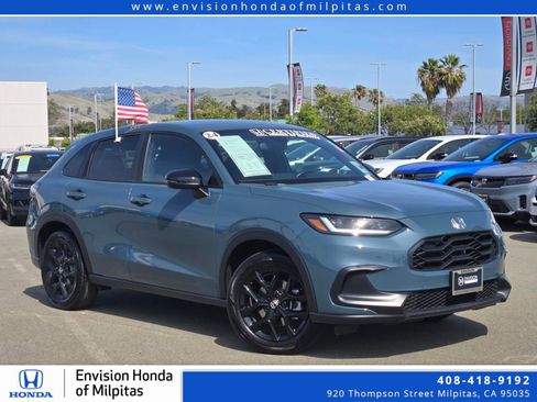 Certified 2024 Honda HR-V Sport image 1