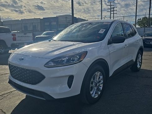 Used 2022 Ford Escape SE w/ Convenience Package image 1