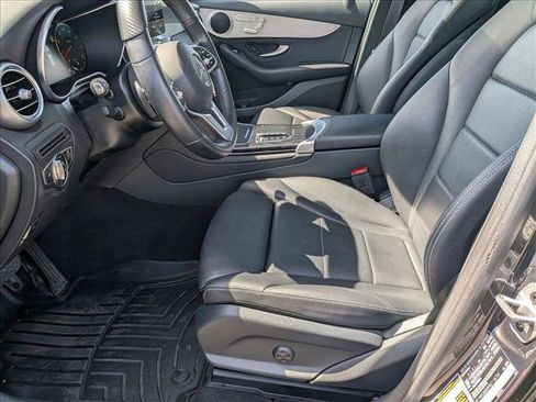 Used 2022 Mercedes-Benz GLC 300 4MATIC image 16