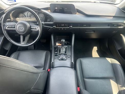 Used 2023 MAZDA MAZDA3 s image 27