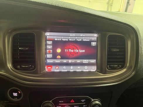 Used 2023 Dodge Charger R/T w/ Harman/Kardon Audio Group image 17