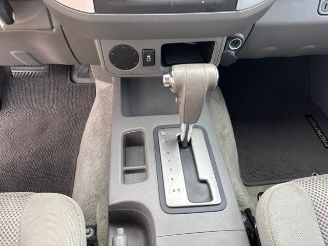 Used 2014 Nissan Frontier SV RWD image 24