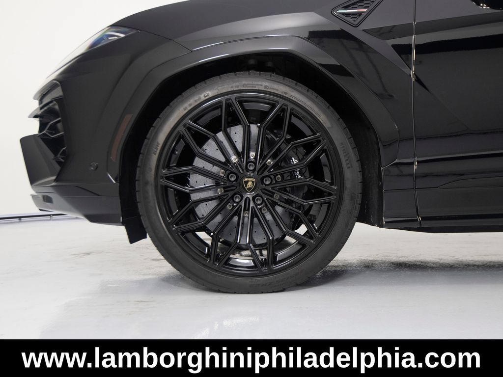 Used 2026 Lamborghini Urus S AWD/4WD image 9