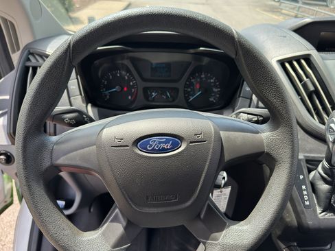 Used 2018 Ford Transit 350 XL RWD image 21