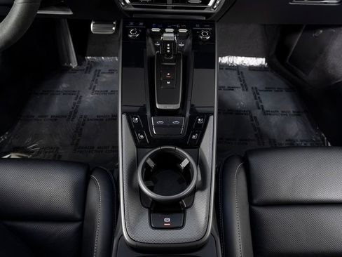 Certified 2023 Porsche Macan GTS AWD/4WD image 38