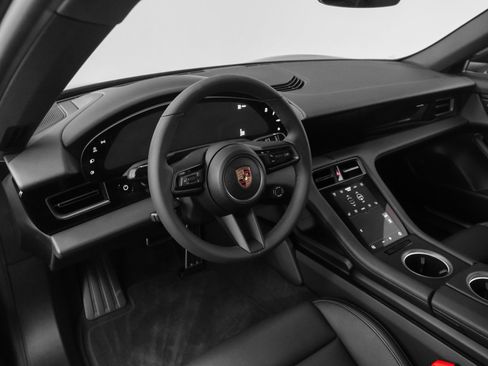 New 2025 Porsche Taycan image 4