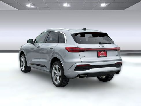 New 2026 Audi Q5 Premium AWD/4WD image 3