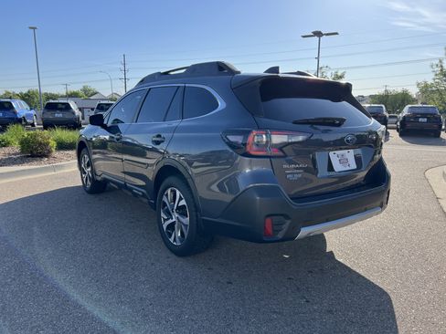 Used 2022 Subaru Outback Limited AWD/4WD image 12