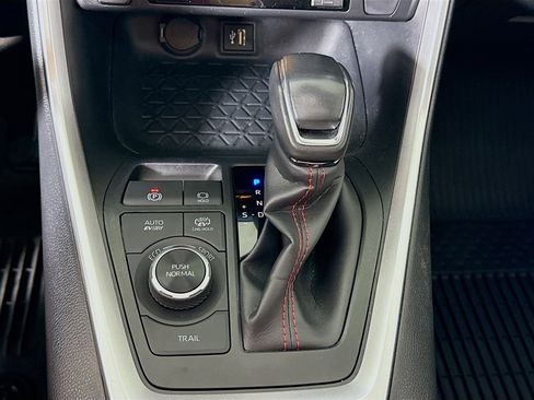 Certified 2024 Toyota RAV4 SE w/ Weather & Moonroof Package AWD/4WD image 18