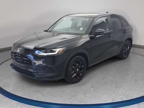 Used 2024 Honda HR-V Sport image 1