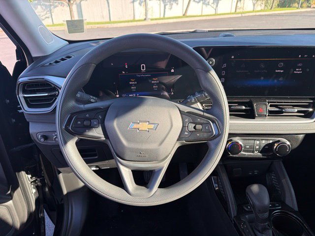 Used 2026 Chevrolet TrailBlazer LT AWD/4WD image 16