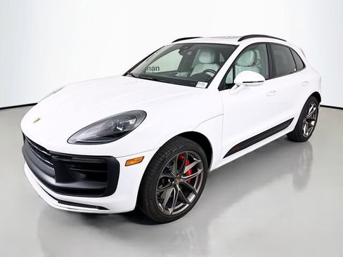 Used 2022 Porsche Macan GTS image 3