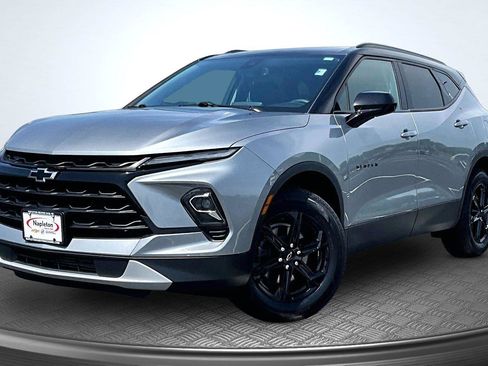 Used 2023 Chevrolet Blazer LT w/ Convenience Package FWD image 1
