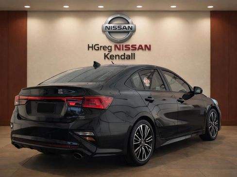 Used 2021 Kia Forte GT image 4