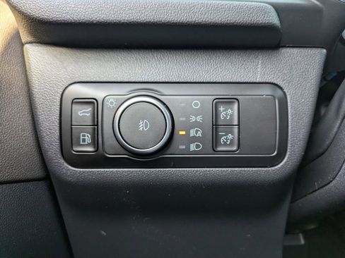 New 2026 Ford Escape SE w/ PHEV Premium Package image 28