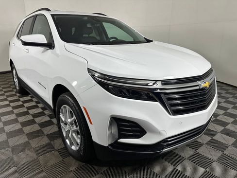 Used 2023 Chevrolet Equinox LT AWD/4WD image 7