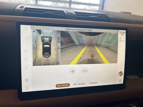 Used 2024 Land Rover Defender 110 X image 11