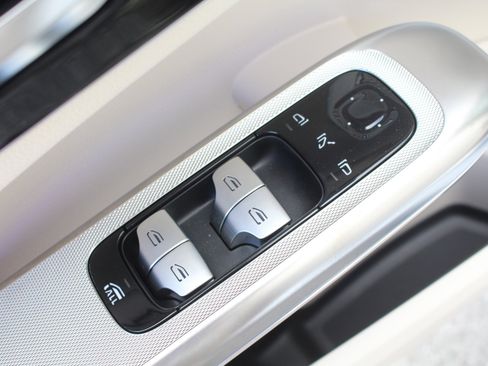 New 2026 Mercedes-Benz CLE 450 4MATIC Cabriolet image 15