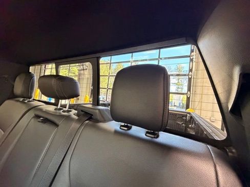 Used 2022 Ford F150 Lariat w/ Equipment Group 502A High AWD/4WD image 21