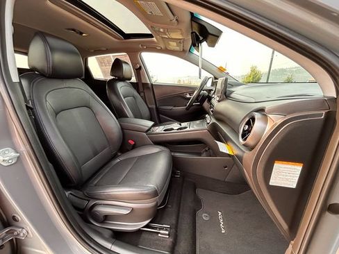 Certified 2023 Hyundai Kona Limited image 27