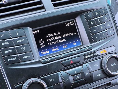 Used 2017 Ford Explorer XLT FWD image 22