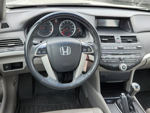 Used 2009 Honda Accord EX-L image 9