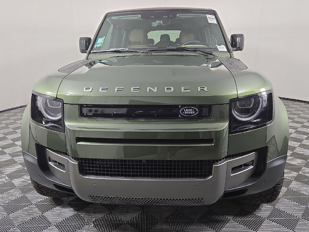 New 2026 Land Rover Defender 130 S AWD/4WD image 2
