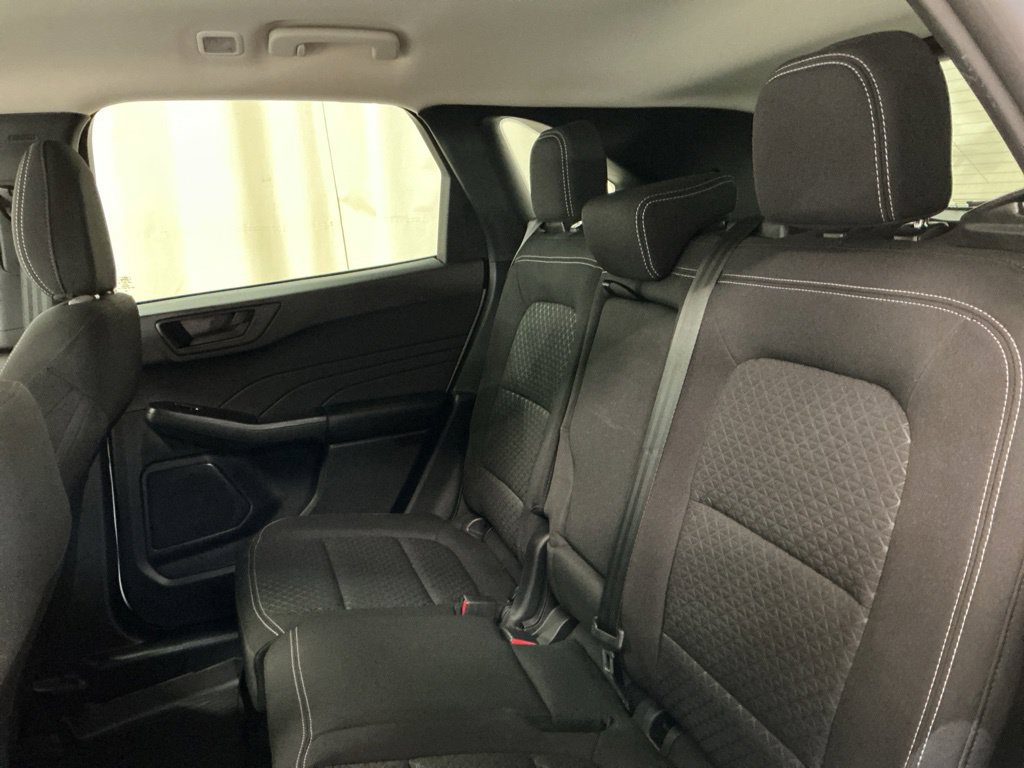 Used 2024 Ford Escape Active w/ Tech Pack #1 AWD/4WD image 32