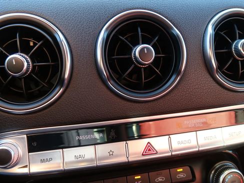 Used 2023 Kia Stinger GT-Line w/ Sun & Sound Package image 31