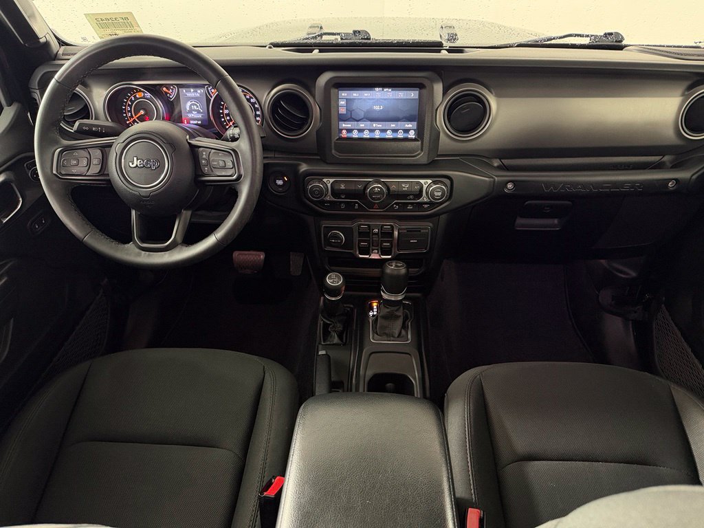 Used 2023 Jeep Wrangler Unlimited Sport AWD/4WD image 14