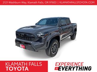 Used 2025 Toyota Tacoma TRD Sport AWD/4WD video 1