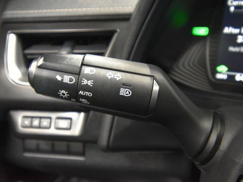 Used 2019 Lexus UX 250h image 7