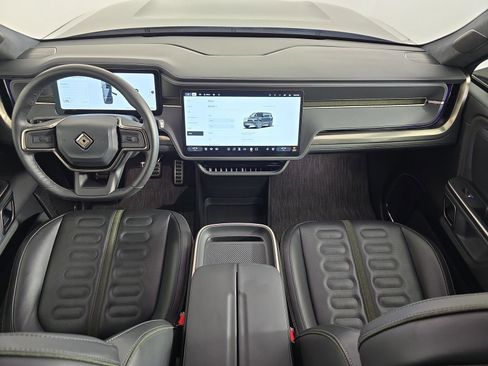 Used 2024 Rivian R1S Adventure AWD/4WD image 27