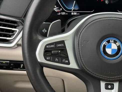 Used 2023 BMW X5 xDrive45e w/ Executive Package AWD/4WD image 14
