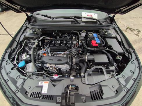 Used 2025 Honda Accord LX image 34
