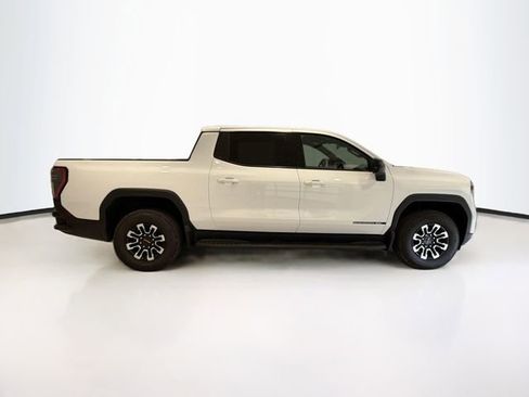 New 2026 GMC Sierra EV Elevation image 7