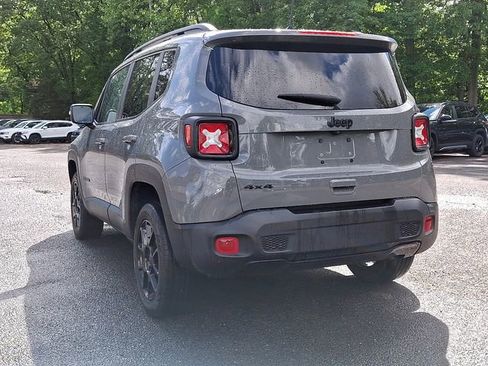 Used 2019 Jeep Renegade Altitude w/ Quick Order Package 2XM image 8