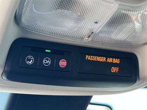 Used 2020 Buick Encore GX Essence w/ Advanced Technology Package image 16