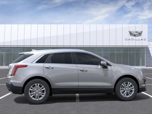 New 2026 Cadillac XT5 Luxury w/ LPO, Floor Liner Package AWD/4WD image 5
