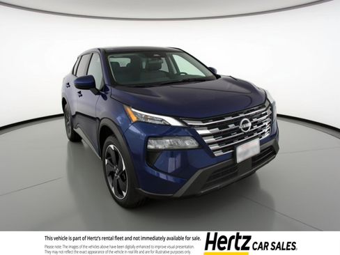 Used 2025 Nissan Rogue SV FWD image 1